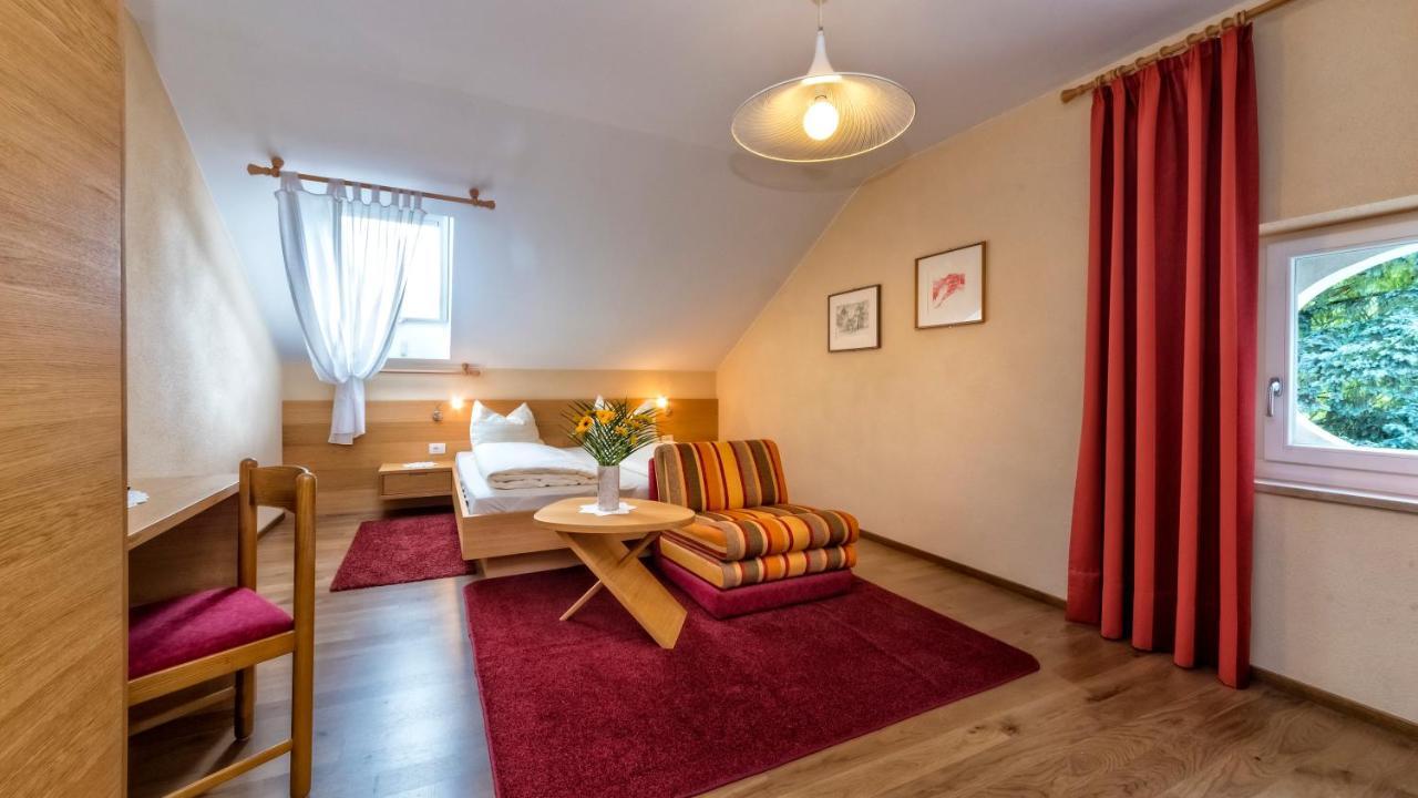Hotel Brueckenwirt Novacella Экстерьер фото